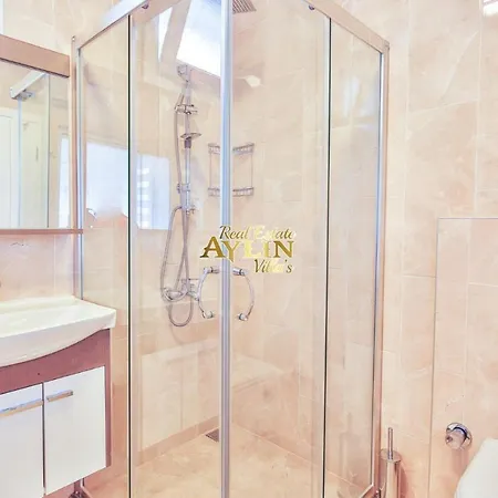 Rainball With Private Pool And Jacuzzi Villa *